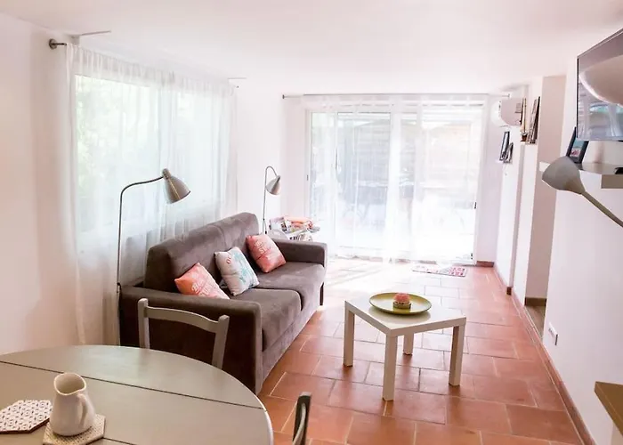 Apartment L'olivier - T2 Proche Saint-raphael *