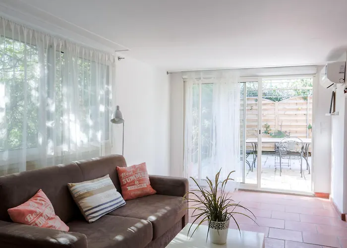 Apartman L'olivier - T2 Proche Saint-raphael