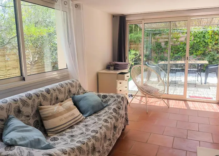 L'olivier - T2 Proche Saint-raphael * Saint-Raphaël