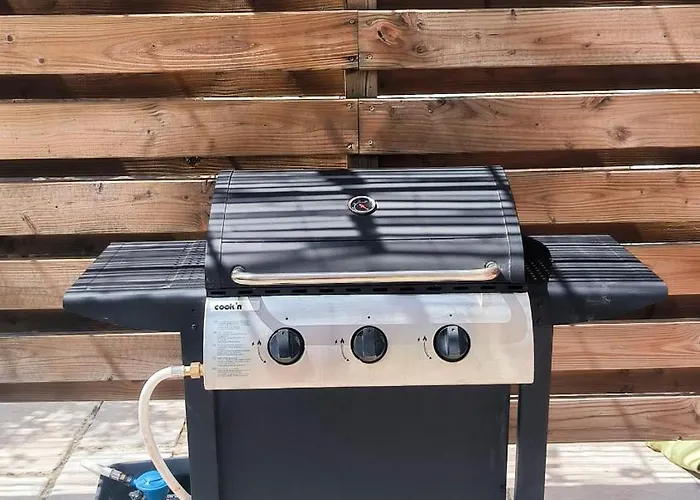 Апартаменти L'olivier - T2 Proche Saint-raphael